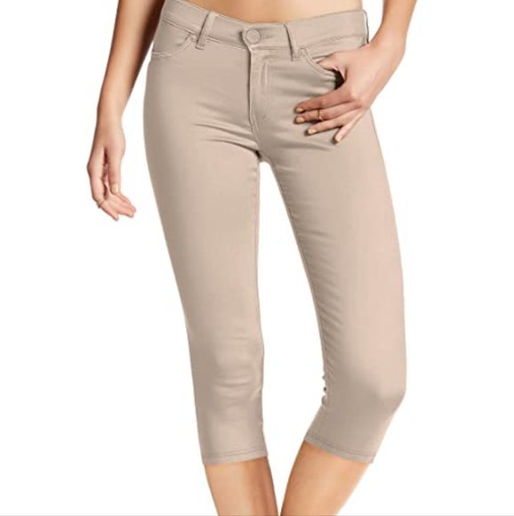 Hybrid & company Pants - Khaki capris